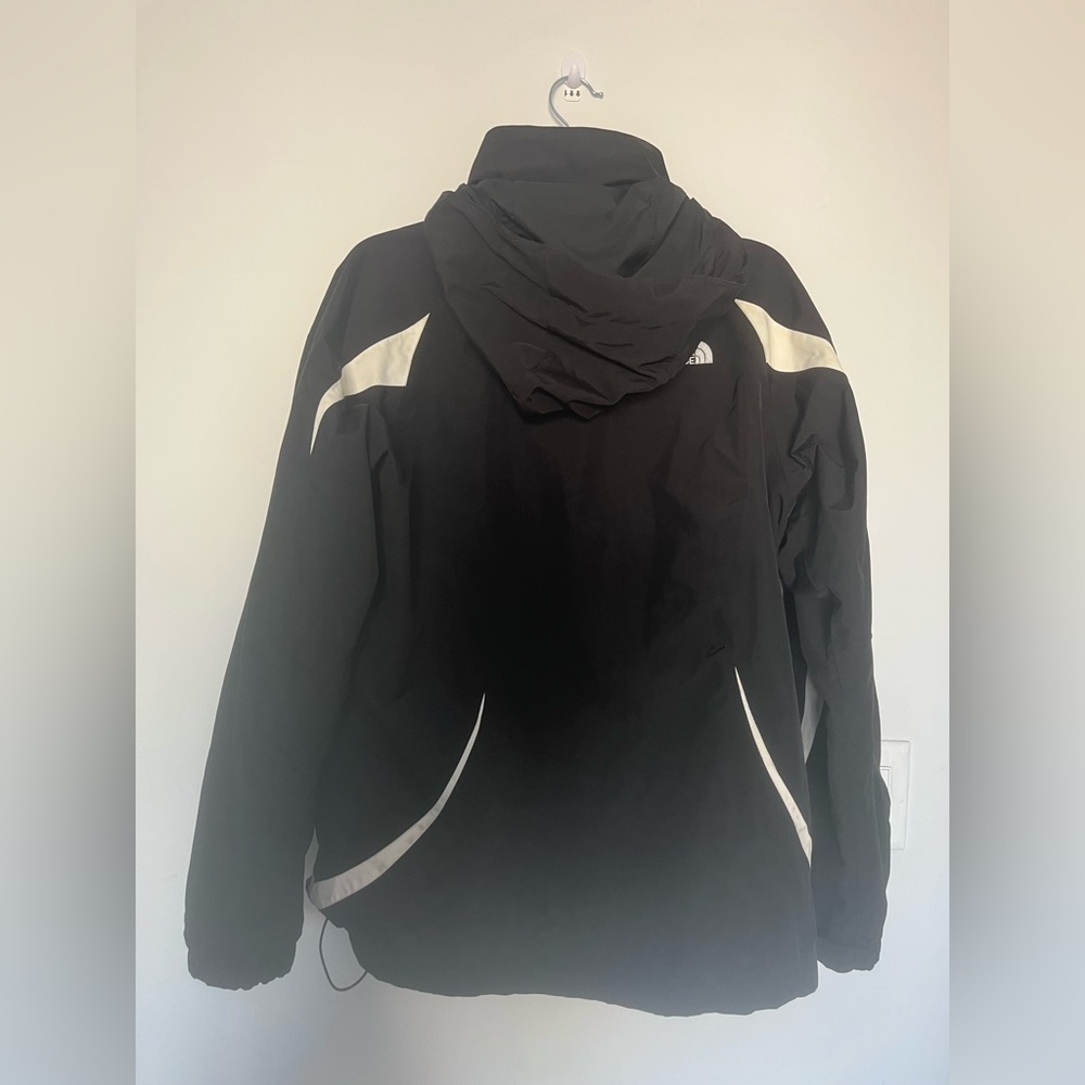 NORTHFACE — Ski Jacket/Shell (Black + White) — Large - Picture 2 of 5